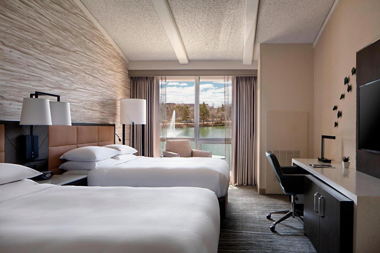 Lincolnshire Marriott Resort Exterior photo